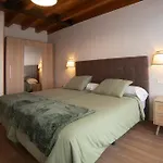 Miguel 4 * La Robellada de Onis