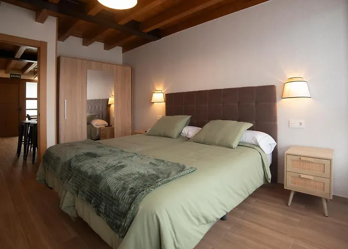 Miguel 4 * Ла-Робельяда-де-Онис